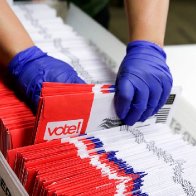 Coronavirus 'worst-case scenario': Could the presidential vote be done by mail?